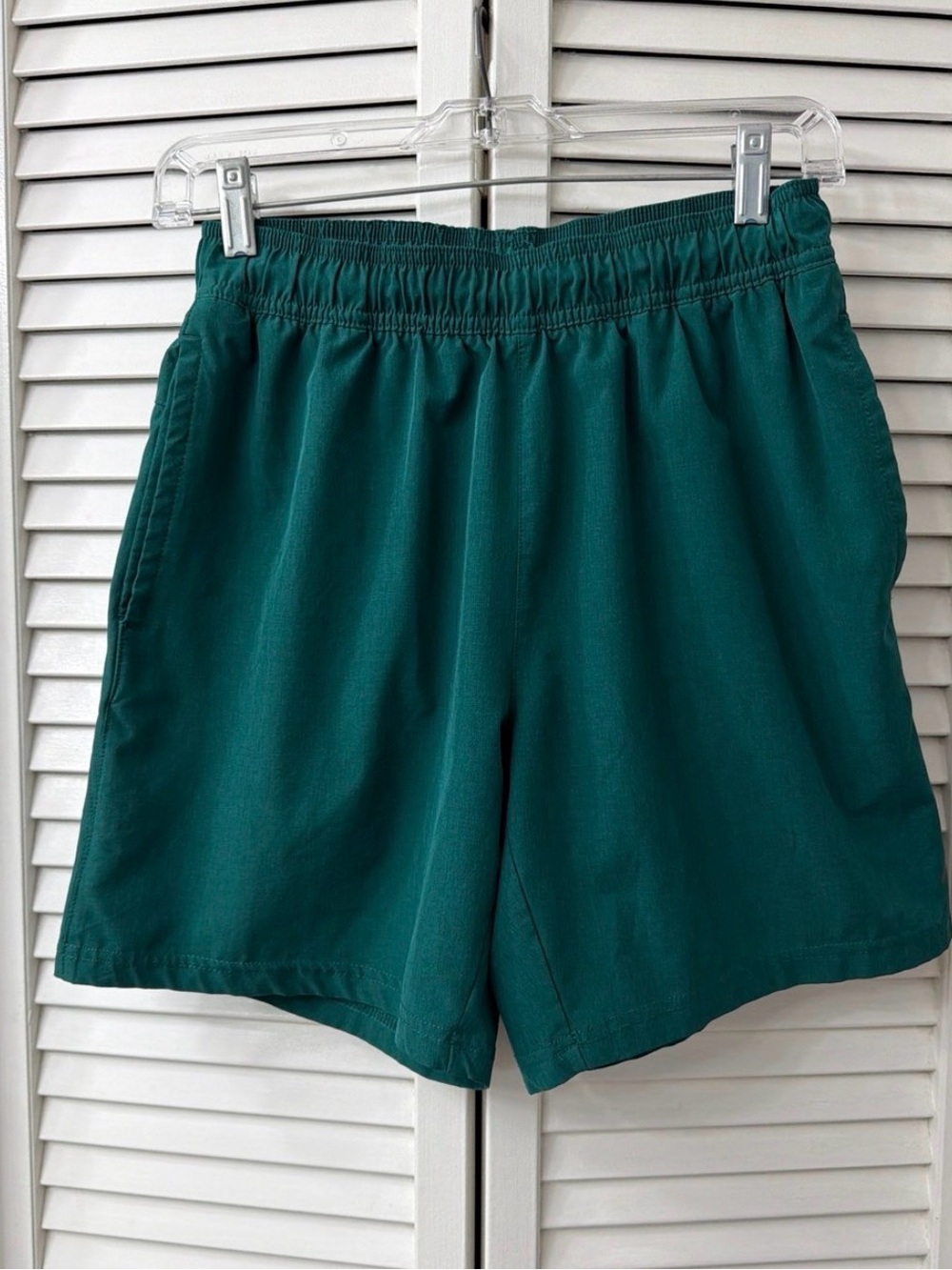 Men’s Qwick-Dry Shorts (S) Like New